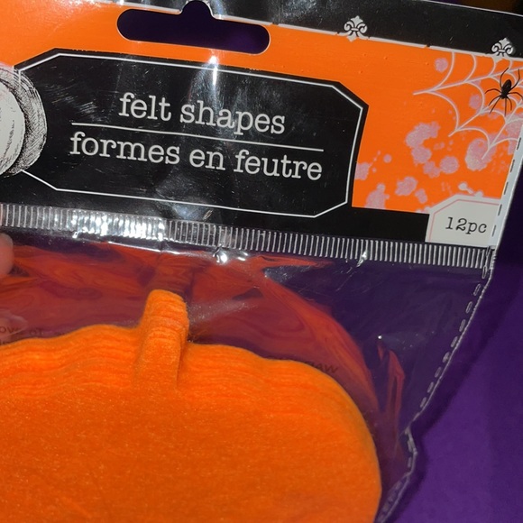 Halloween Felt jackolantern pumpkins - Picture 3 of 5